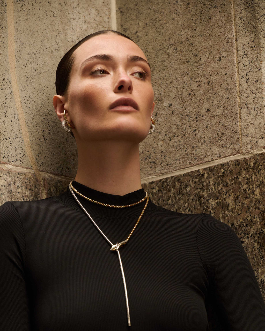 Marisa Pavé Hoops