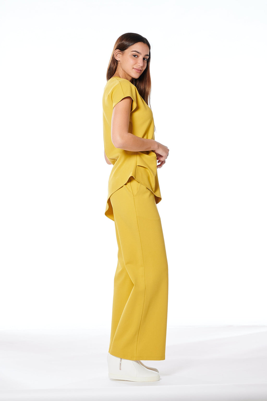 Asymmetric Cut Ruched-Side Top
