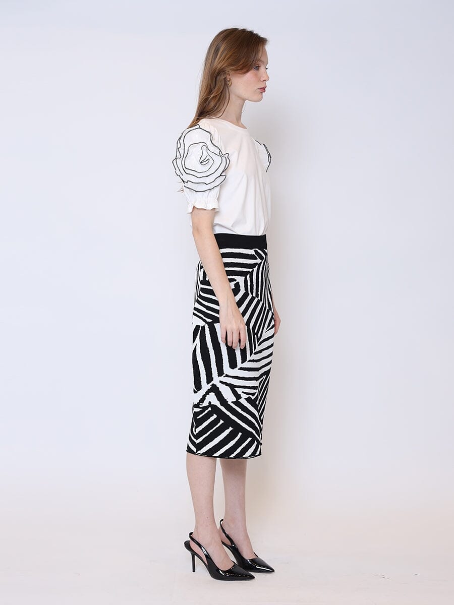 Gracia Fashion Women's Contrast Zebra Print Back Slit Mini Knit Skirt