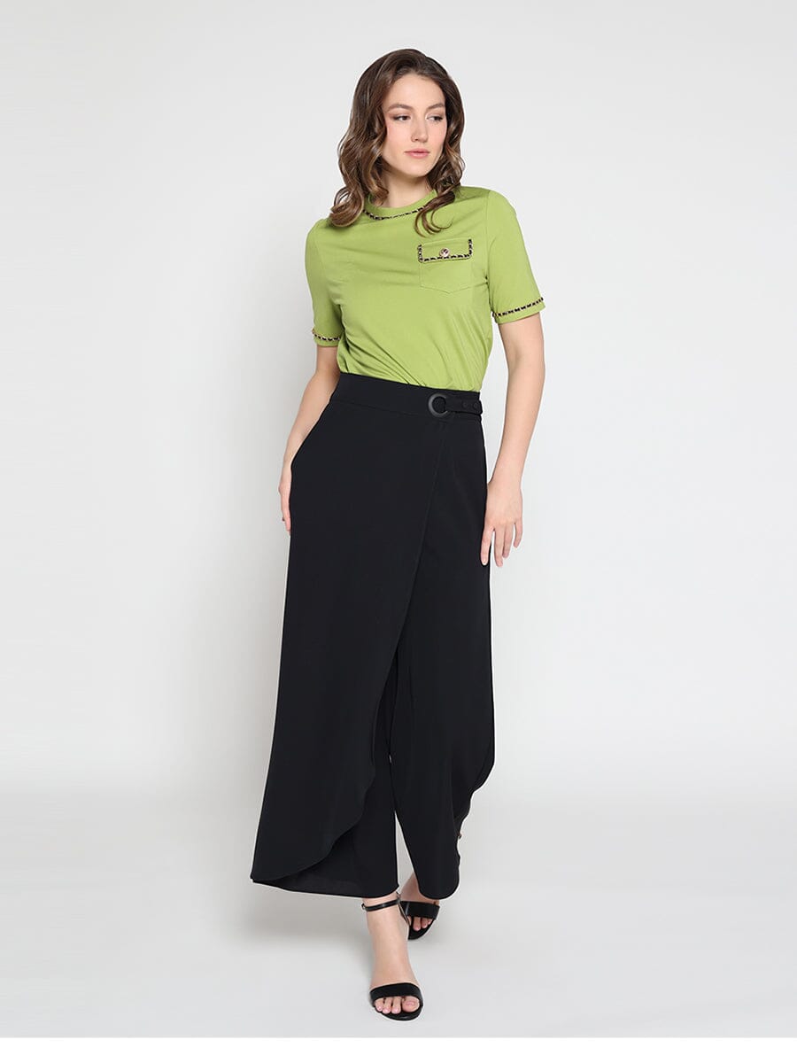 Embellished Chain Link Trim Short Sleeve Top