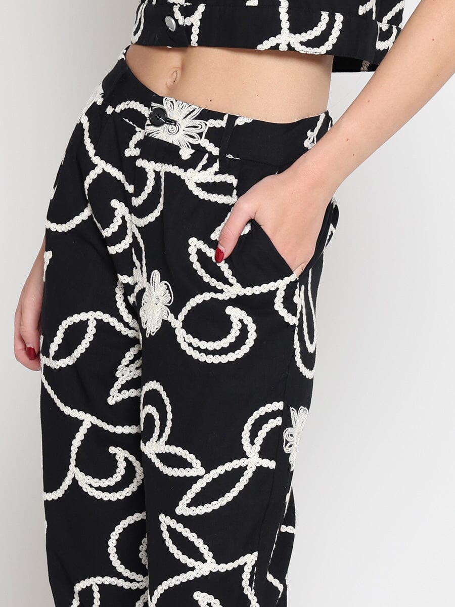 Emboidered straight fit pants