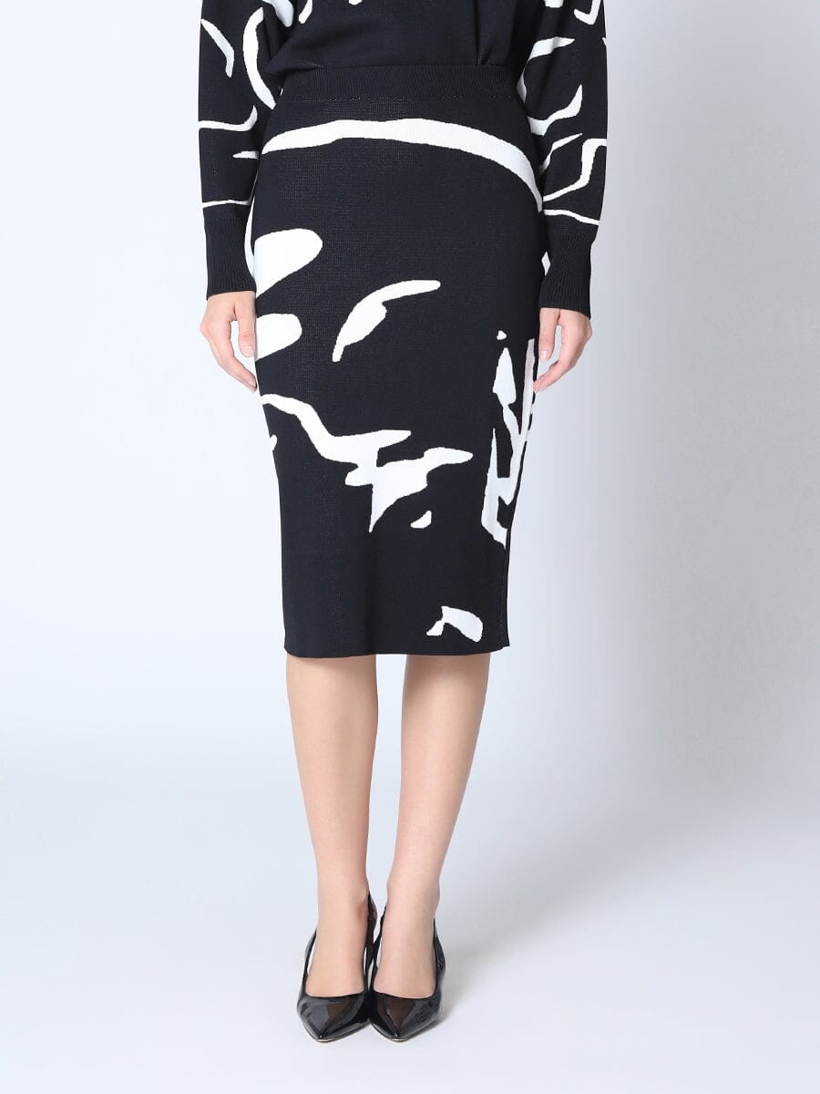 Face-Line Printing Bodycon Knit Skirt w/Back Slit