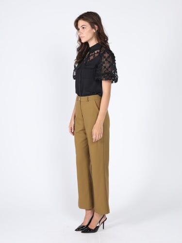 Floral mesh sleeve top