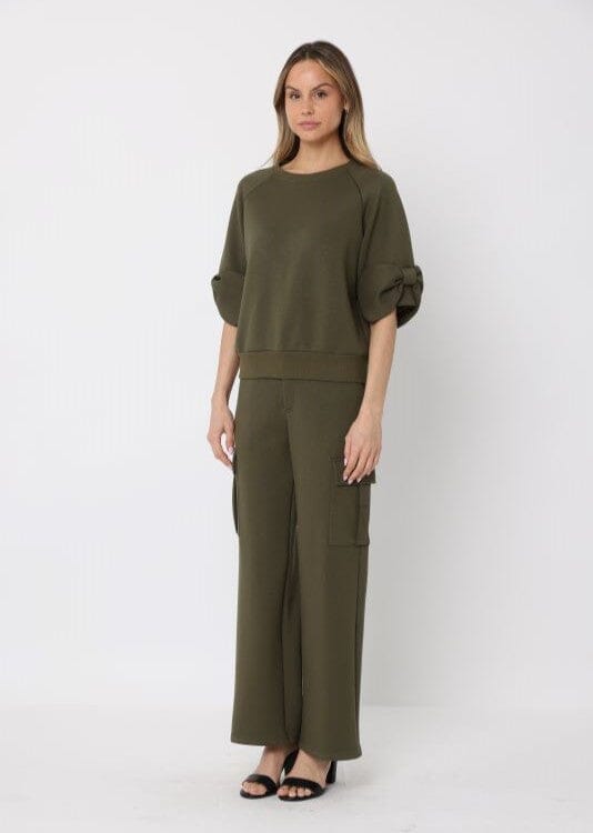 Gracia Fashion Women's Bow detail sleeve round neck solid top