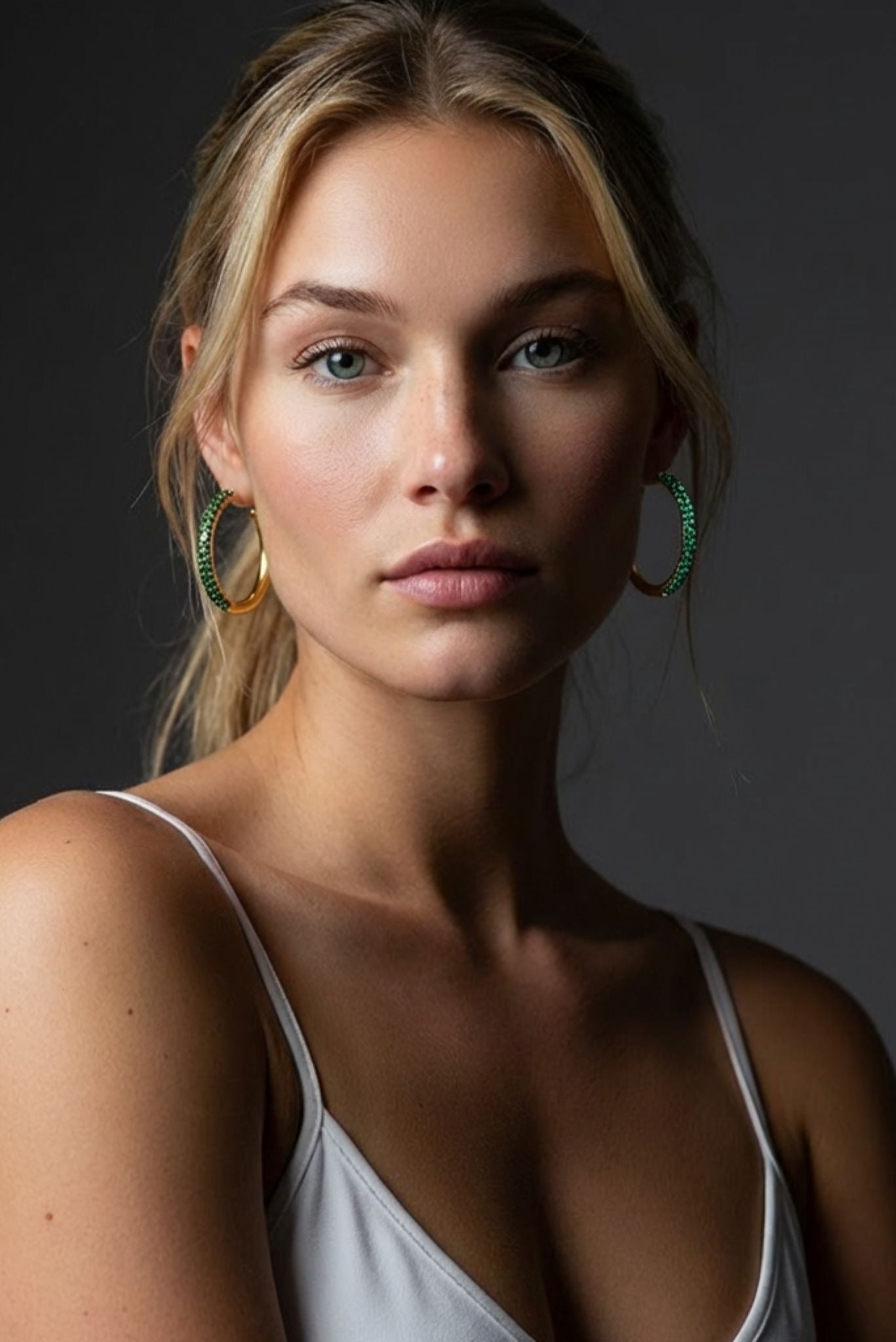 Paloma Waterproof Two-Tone Emerald Chunky Rope Hoop Earring
