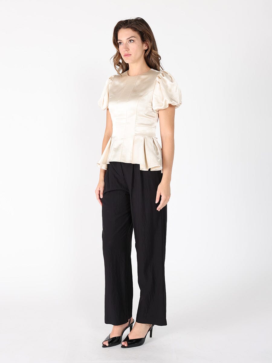 Puffed Sleeve Ruffle Bottom Crew Neck Top