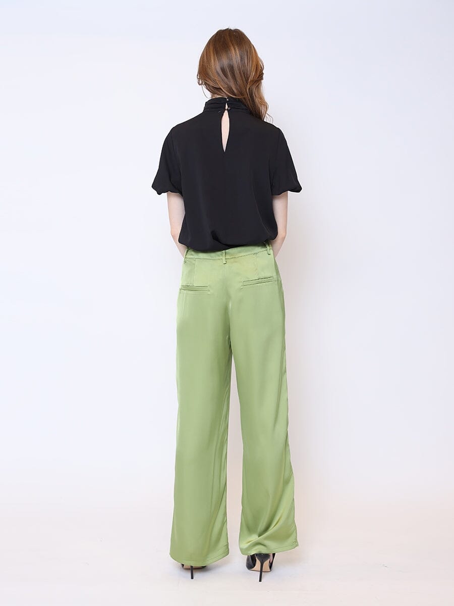 Rose Detail Puff Sleeve Top