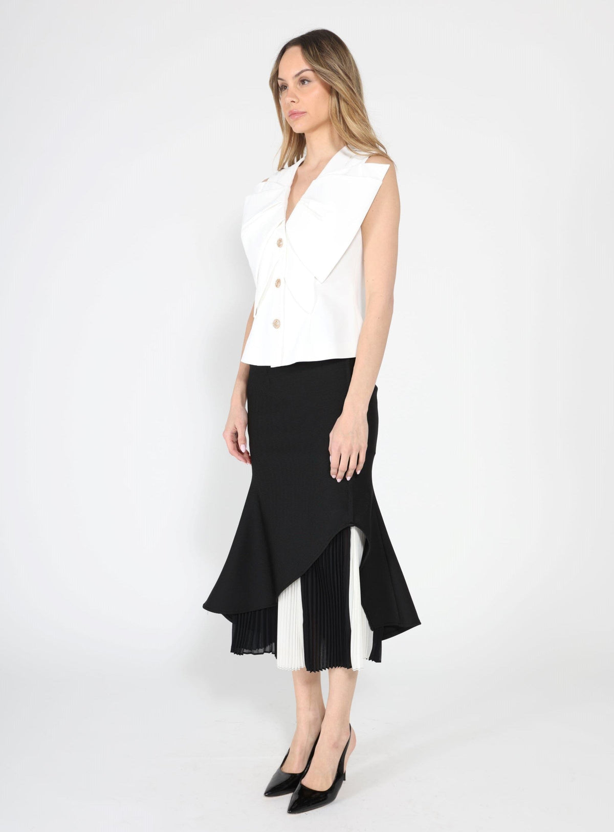 Ruffle Front Button Down Sleeveless Jacket