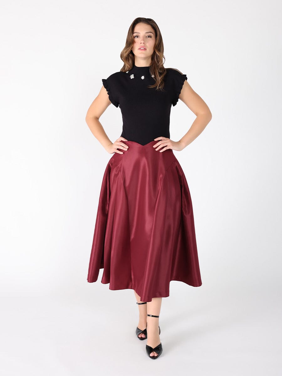 Wide Width Skirt with Back Zipper