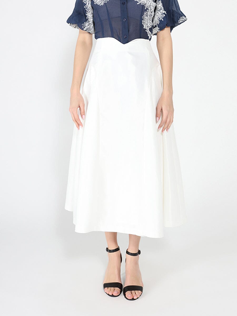 Wide Width Skirt with Back Zipper