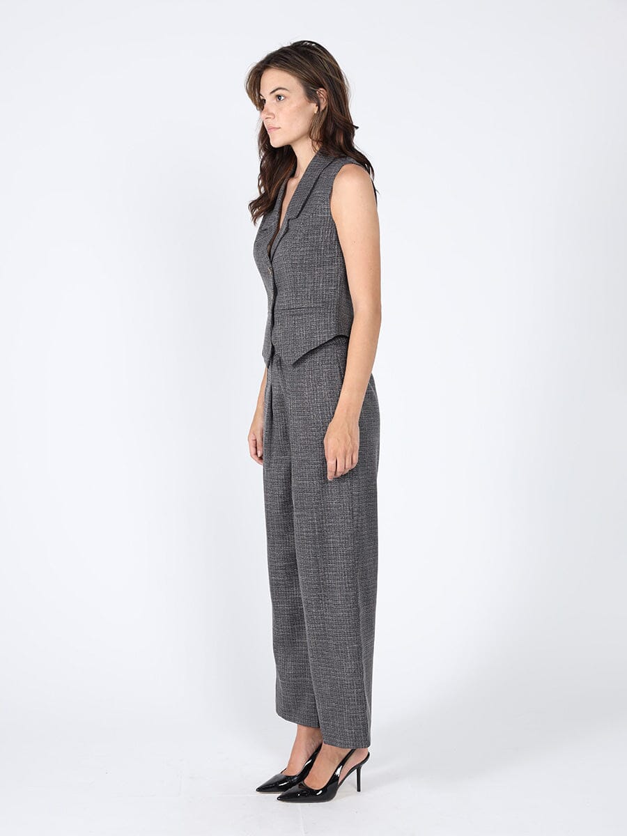 Woven fabric button open vest